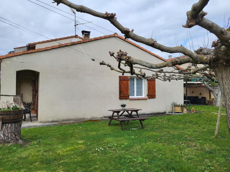 Appartement Dans Une Maison Proche Du Mett , Tran , Beauzelle エクステリア 写真